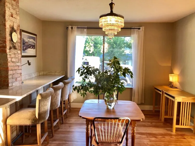 Holly+on+Max+at+Sacred+Heart